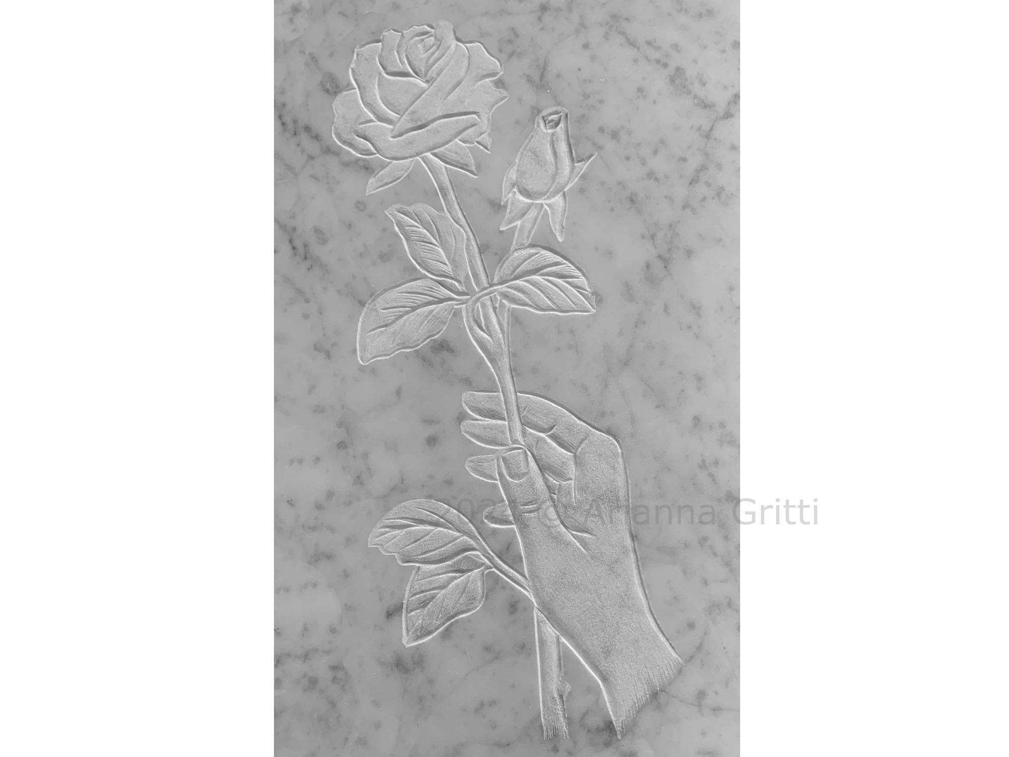 Arianna Gritti - Bassorilievi - Fiore in mano